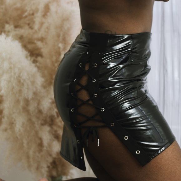 Vinyl Patent Leather Lace Up Mini Skirt - Picture 2 of 8